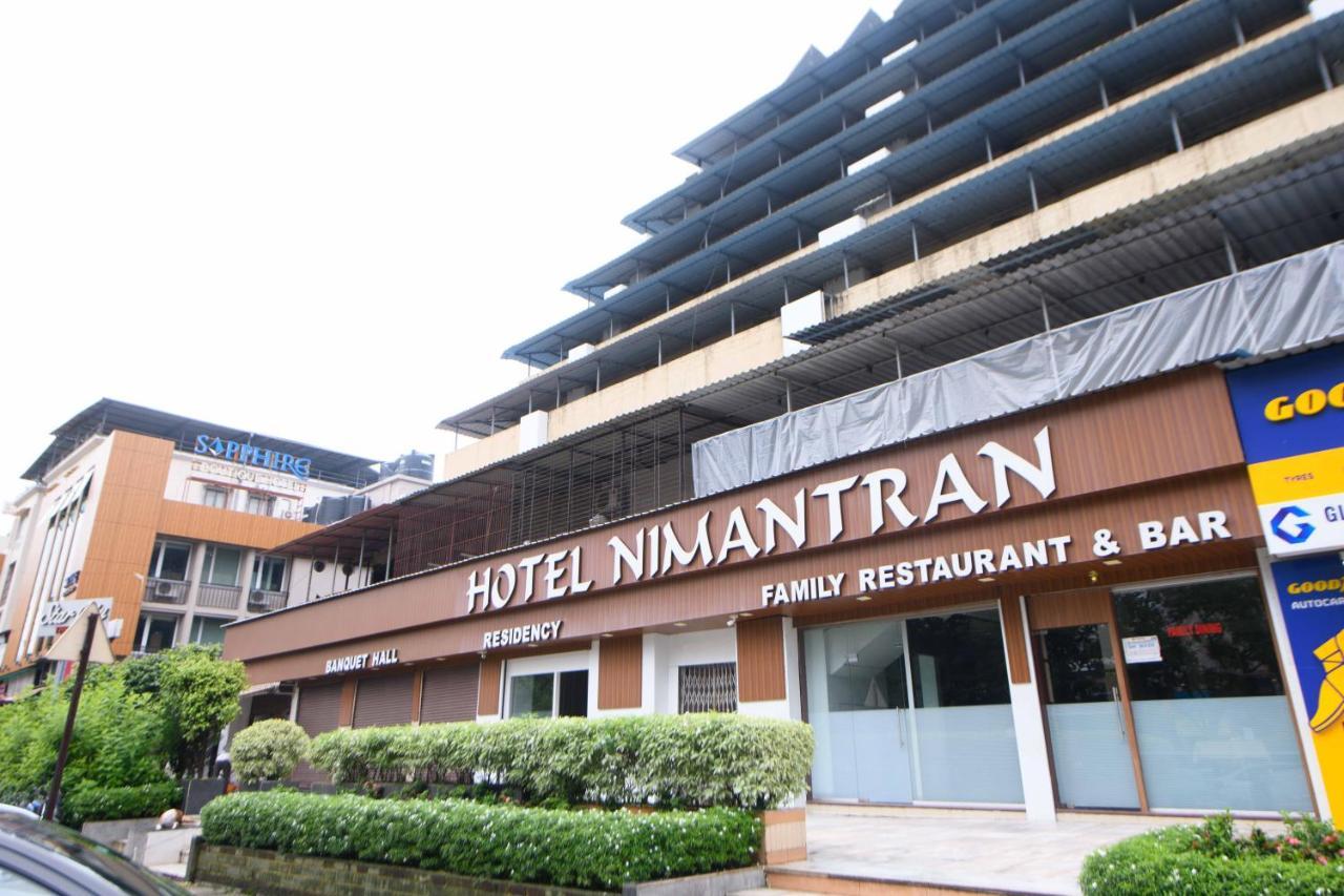 Nimantran Otel Navi Mumbai Dış mekan fotoğraf